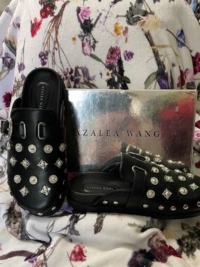 Azalea Wang Presley-Black clog mule size 9 studded